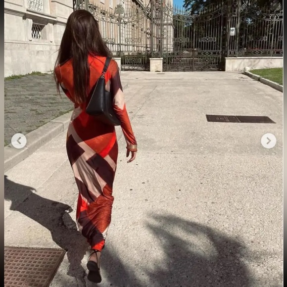 ZARA WOMAN NWT PRINTED DRESS SIZE MEDIUM - Picture 7 of 12